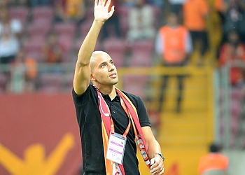 Feghouli signe à Galatasaray 5