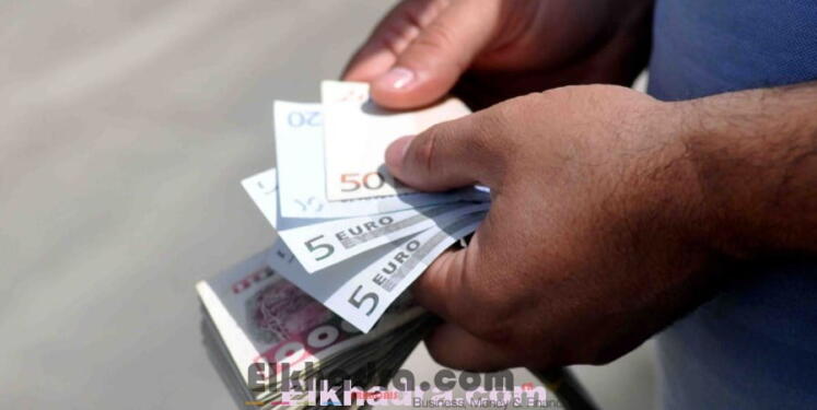 انهيار أسعار العملة الوطنية الدينار يتواصل 2