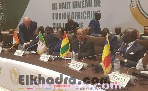 Messahel s'entretient avec le représentant spécial de l'ONU pour la Libye  2
