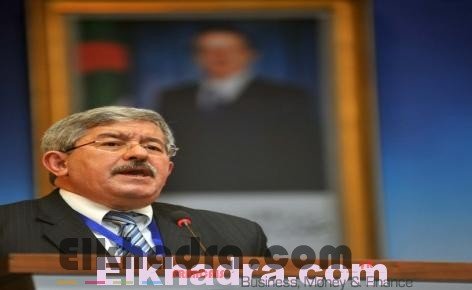 Ahmed Ouyahia : nécessité de réviser la loi sur les hydrocarbures, d’investir dans le gaz de schiste et dans la production des carburants 2