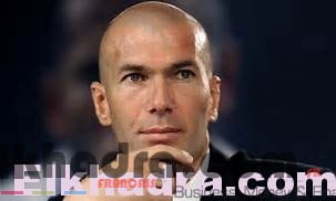 ZIDANE «CENTENAIRE» AU REAL MADRID Les choix clés d'un entraîneur à succès 1