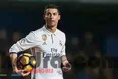 رونالدو يطلب الرحيل عن ريال مدريد