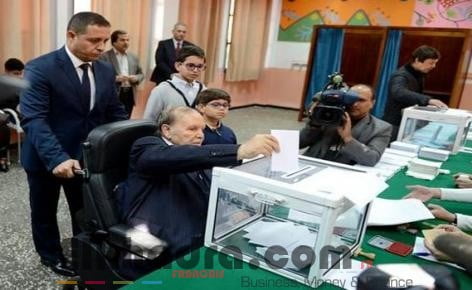 Elections Locales 2017 : le Président Bouteflika accomplit son devoir électoral 2