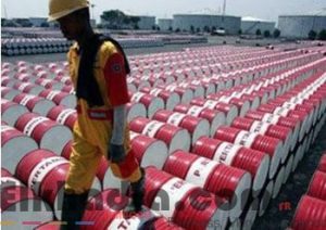 LE PÉTROLE SE MAINTIENT À SES PLUS HAUTS NIVEAUX DEPUIS JUILLET 2015 Le baril sous la menace des Américains 2