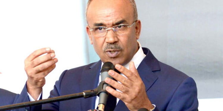 بدوي يبحث سبل التعاون مع السفير الأمريكي في الجزائر 1