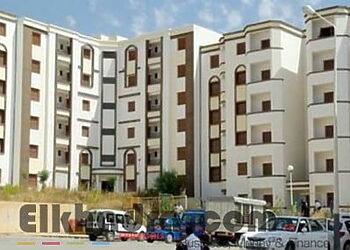 Zoukh : Plus de 8.000 familles relogées avant fin 2017 a Alger 2