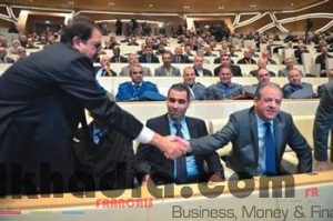 FAUX DÉPART DU SYMPOSIUM Des absences et des points noirs 2