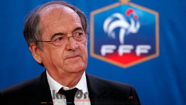 Match amical entre Elkhadra et la France en Algérie 2