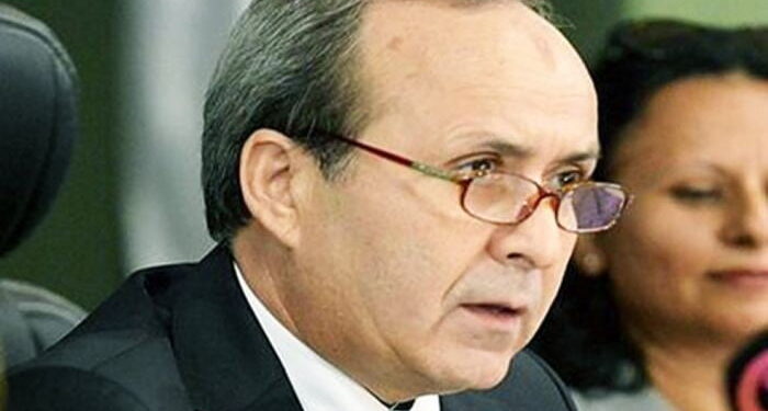 Le ministre de la santé en visite à Cuba pour la signature d’accords visant à exporter du pétrole en échange de service de santé cubains 1