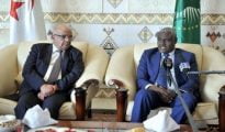 Faki Mahamat salue le "soutien actif" de l'Algérie pour la mise en œuvre de l'agenda 2063 de l'UA 15 Faki Mahamat salue le "soutien actif" de l'Algérie pour la mise en œuvre de l'agenda 2063 de l'UA 15