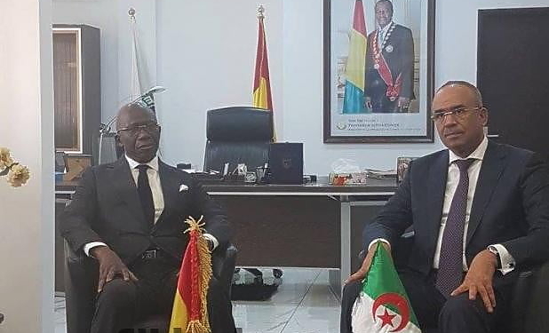 Algérie-Guinée: signature d'un accord de coopération dans le domaine de la sécurité publique et de la protection civile 1