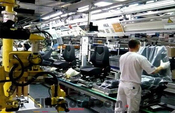 L'industrie automobile en Algérie nécessite la confiance et le soutien de tous 1