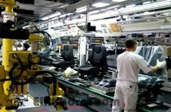 L’industrie automobile en Algérie nécessite la confiance et le soutien de tous