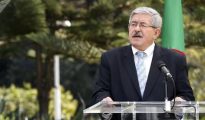 Ouyahia représente le président Bouteflika aux cérémonies commémoratives du centenaire de l'Armistice 8 Ouyahia représente le président Bouteflika aux cérémonies commémoratives du centenaire de l'Armistice 8