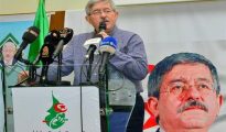 Ahmed Ouyahia appelle le président Bouteflika à briguer un nouveau mandat 31