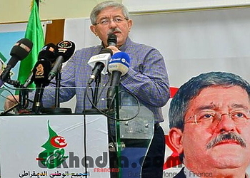 Ahmed Ouyahia appelle le président Bouteflika à briguer un nouveau mandat 17