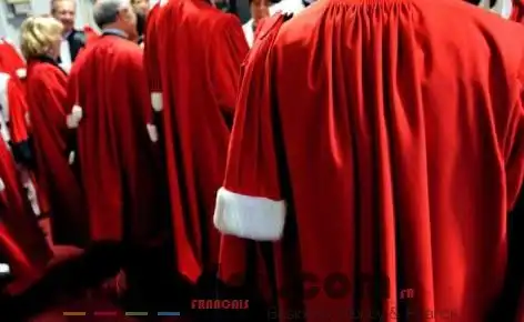 Bouteflika procède à un mouvement partiel dans le corps de la magistrature