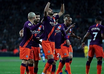 Manchester City s'impose face à Tottenham avec un but de Riyad Mahrez 12