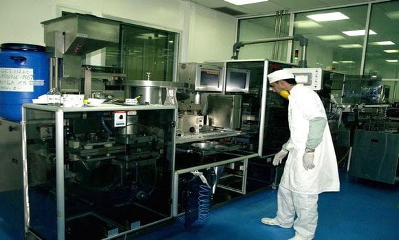 Médicaments: impliquer les laboratoires pharmaceutiques dans le remboursement 1
