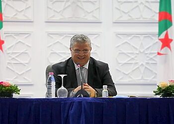 Algerie : réunion président de la FAF- membres des différents staffs des Verts pour préparer le Cameroun 5