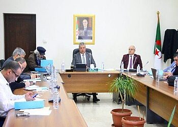 الاتحادية الجزائرية لكرة القدم إنهاء مهام المدير الفني الوطني وتعيين عبد الكريم بيرة مديرا للمنتخبات الوطنية 6