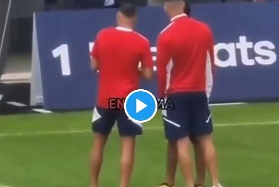 Les retrouvailles entre Belaïli, Belkebla et Ilyes Chetti ! Des images qui font plaisir 1