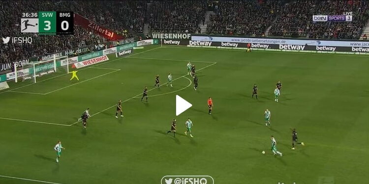 Ramy Bensebaini marque CSC face au Werner Brême 1