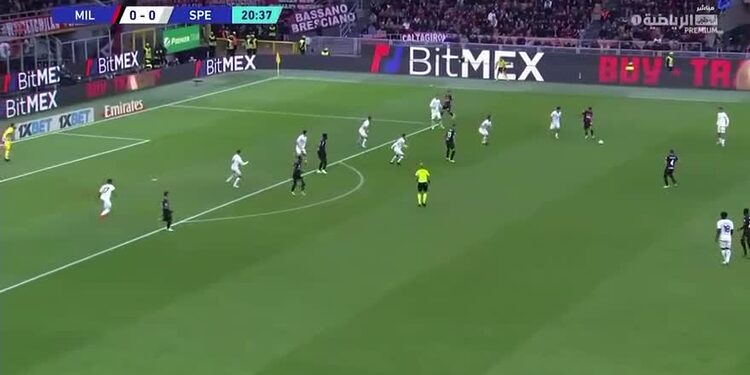 video:Le caviar de Bennacer pour Theo Hernandez sur l'ouverture du score milanaise 1