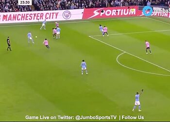 LA MAGNIFIQUE PASSE DÉCISIVE DE MAHREZ POUR HAALAND vidéo 8