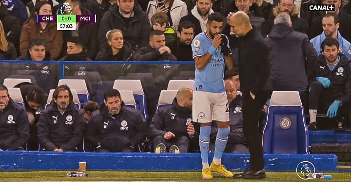 Le but de Riyad Mahrez qui lance les Citizens vs Chelsea vidéo 1