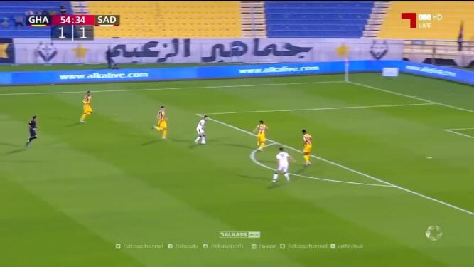 vidéo: Doublée de Baghdad Bounedjah avec Al Sadd