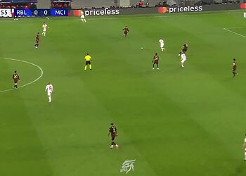 LE BUT DE RIYAD MAHREZ DANS LES FILETS DE LEIPZIG ! 8