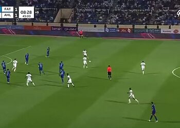 شاهد ردة فعل المعلق البرازيلي على كوبري رياض محرز في البرازيلي بيتروس 3