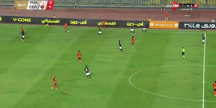 شاهد احمد قندوسي بيسجل أول اهدافه في الدوري المصري مع سيراميكا 1
