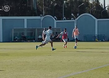 Vidéo : un beau duel entre Bounedjah et Haj Moussa qui se termine par un beau but 17