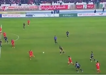 شاهد هدف شباب بلوزداد في شباك الاهلي المصري اليوم 4