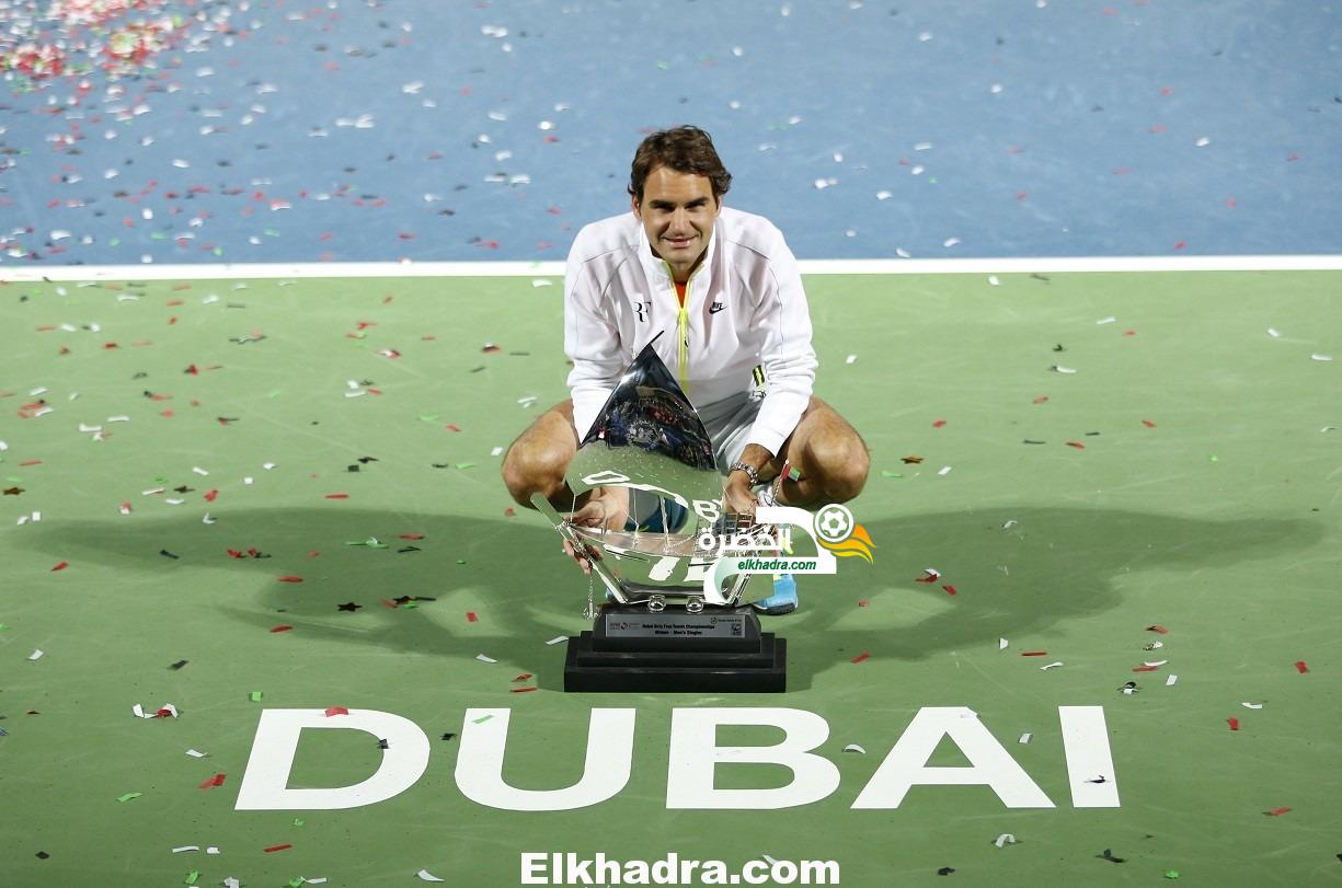 روجيه فيدرر بطل دورة دبي الدولية للرجال في كرة المضرب 1