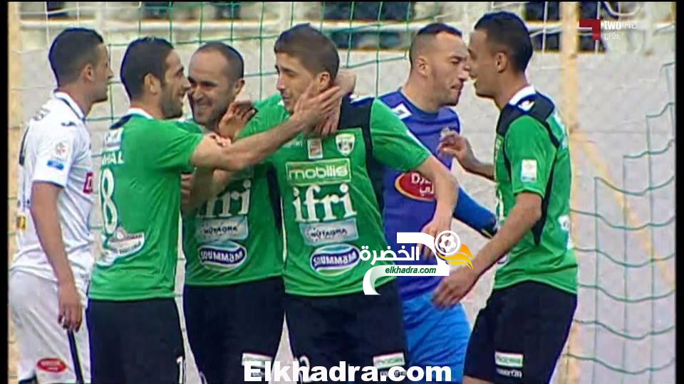 مولودية بجاية يتأهل على حساب جمعية وهران الى ربع نهائي كأس الجزائر 1