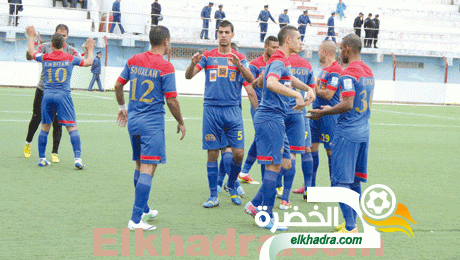 شباب باتنة 2-1 شبيبة سكيكدة : الكاب بشق الأنفس