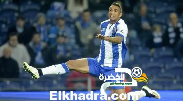 رسميا ظهير بورتو الايمن البرازيلي دانيلو يوقع لريال مدريد