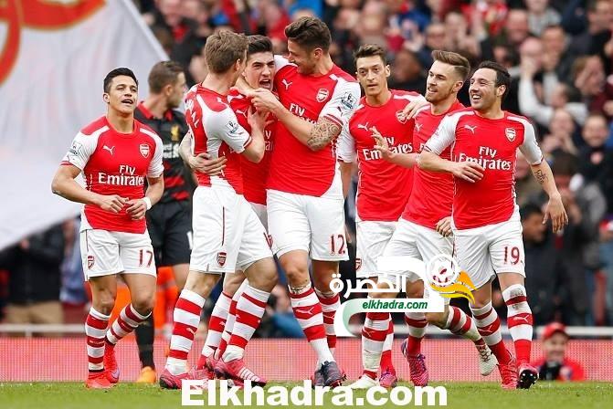 آرسنال يذل ضيفه ليفربول برباعية و يصعد لوصافة الدوري الإنجليزي 17