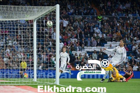 ريال مدريد يتغلب على ضيفه الميريا بثلاثية بيضاء في الدوري الاسباني