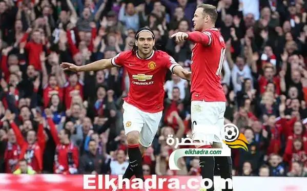مانشستر يونايتد يحقق الانتصار الثالث على التوالي بثلاثية في أستون فيلا