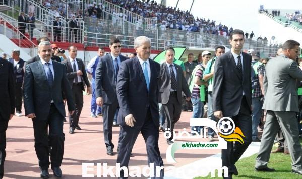 عبد المالك سلال يقوم بزيارة ملعب الخامس من جويلية هذا السبت