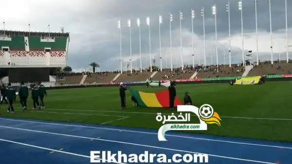 صور مباشر ة من  ملعب 5 جويلية قبل المباراة الودية