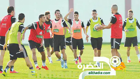 خوالد و زفان يغادران تربص الخضر وبراهيمي يواصل الغياب