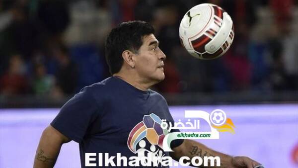 مارادونا: “نحن في الأرجنتين فخورون بميسي.. لكن رونالدو حيوان”