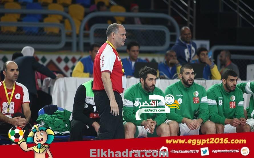 منتخب الجزائر يفوز بنتيجة كبيرة علي الجابون في كأس أفريقيا لكرة اليد 2016 19