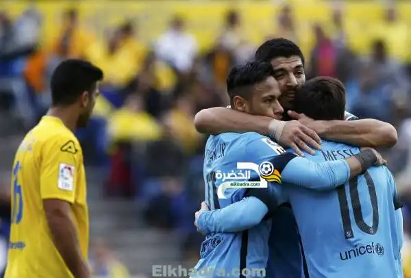 برشلونة يفلت من مفاجآت لاس بالماس ويتغلب عليه 2-1