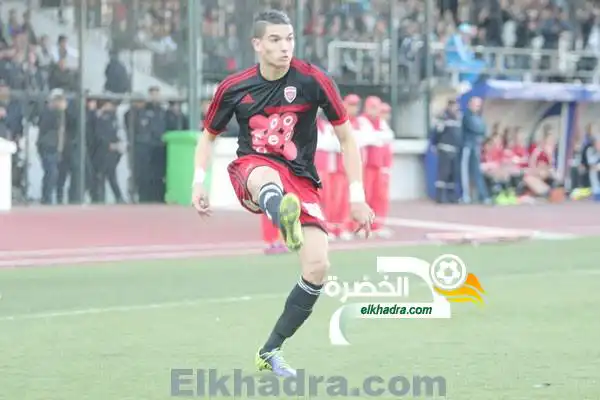 المنتخب الجزائري الاولمبي: معاقبة اللاعب فرحات بالإيقاف لستة أشهر